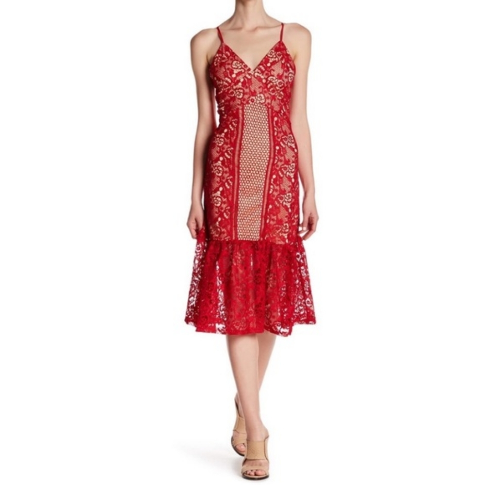NWT, Romeo + Juliet Couture Red Lace Dress